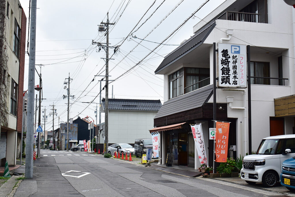 亀崎の街並み